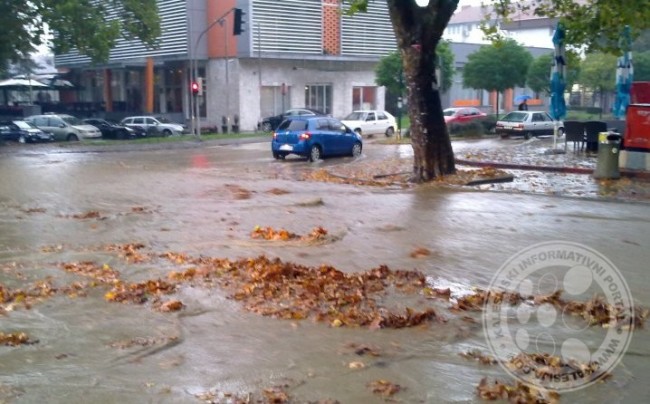 543f72f3-5db8-4d3c-858f-2a5fb0765237-poplave-oktobar-3-718x446