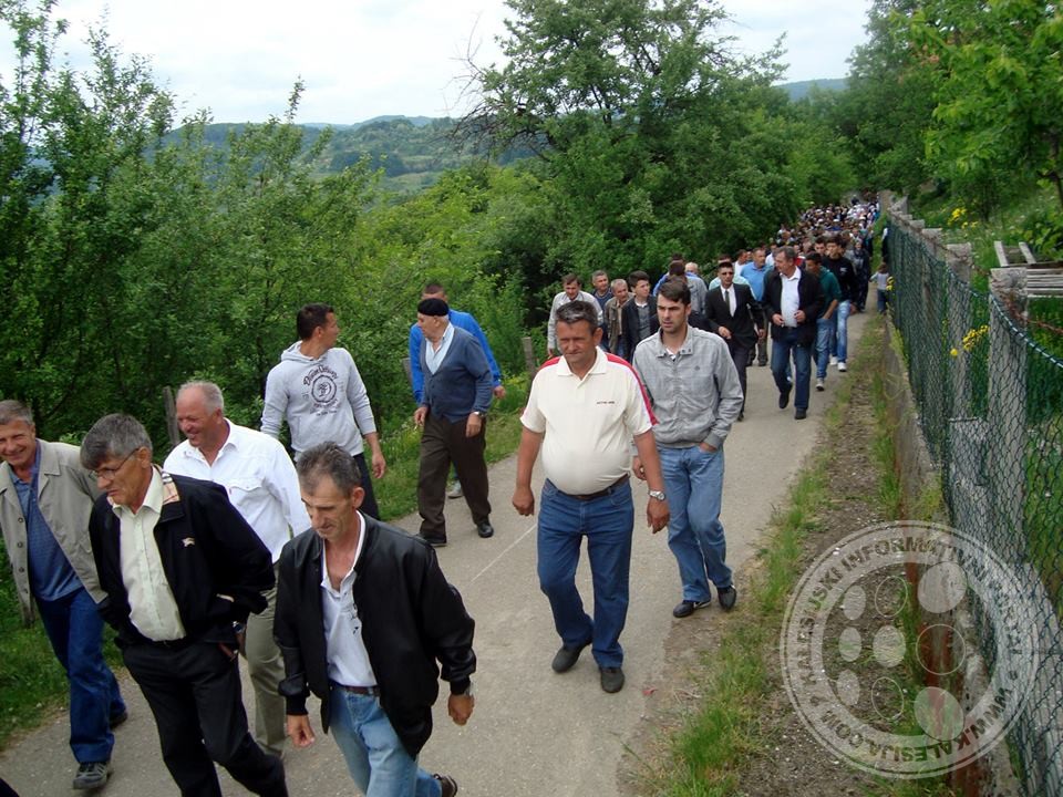 11128369_10204386800249948_1271204395263419834_n