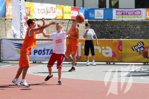 11855550_868679199890048_2025946808_n