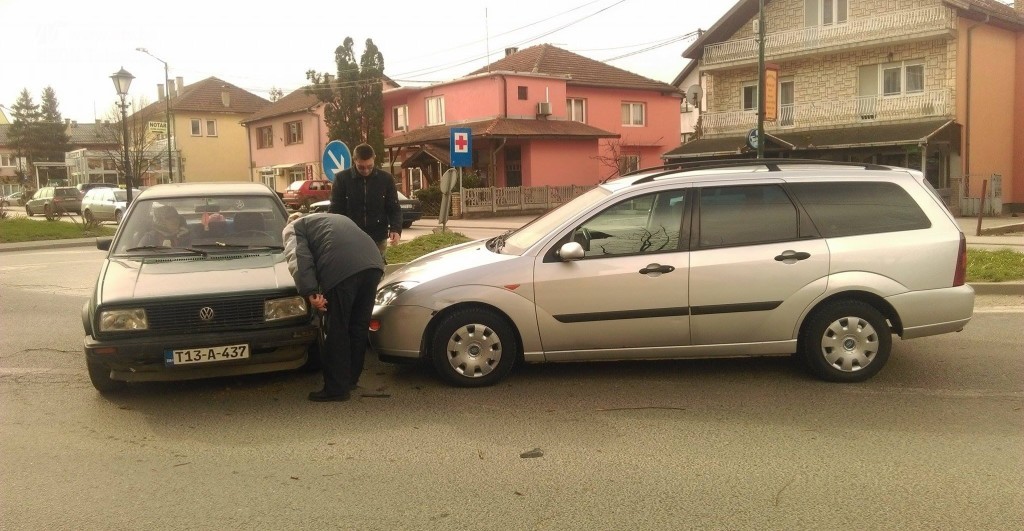 12810125_829437273868890_144752622_o