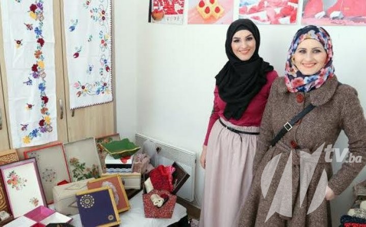 56b714c9-0a80-4756-a739-70fc0a0a0a64-mevla-i-hasmira-rahmanovic-718x446