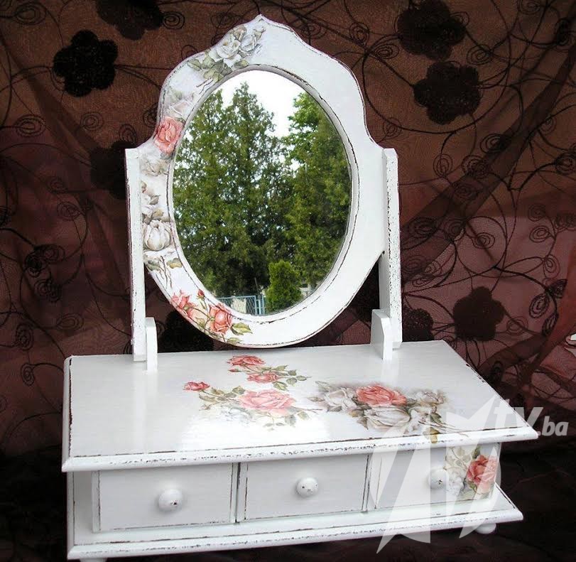 56b71516-46cc-4b38-8543-71640a0a0a64-rahmanovic-ogledalo