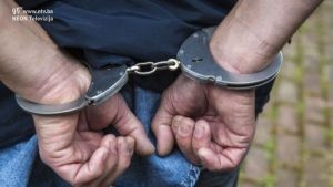 Hapsenje-lisice-ruke-privodjenje-1-620x350