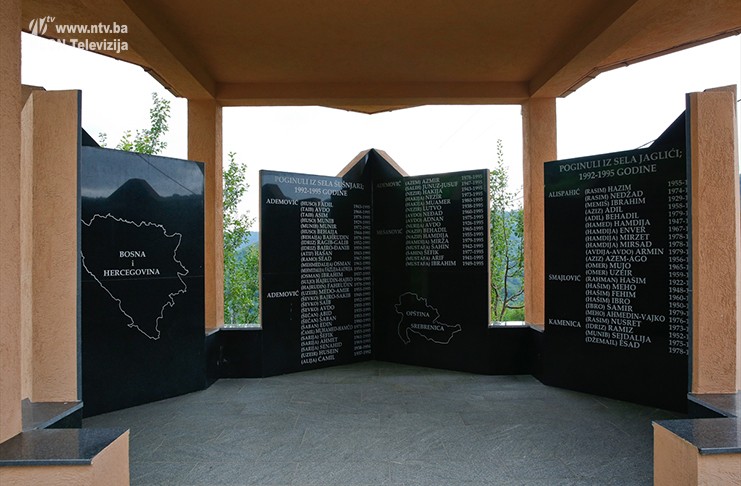 srebrenica-spomenik