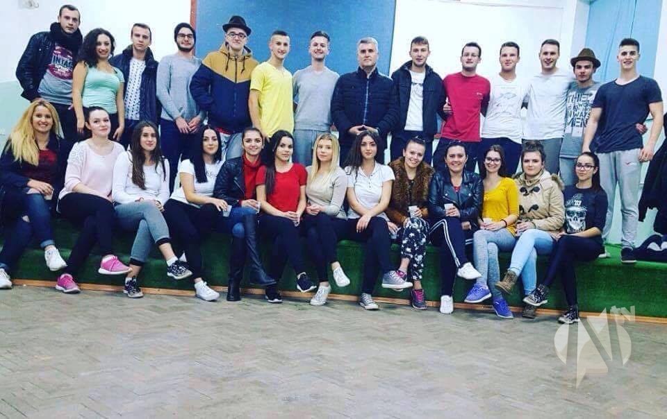 15086348_10211313681016858_1525193947_n